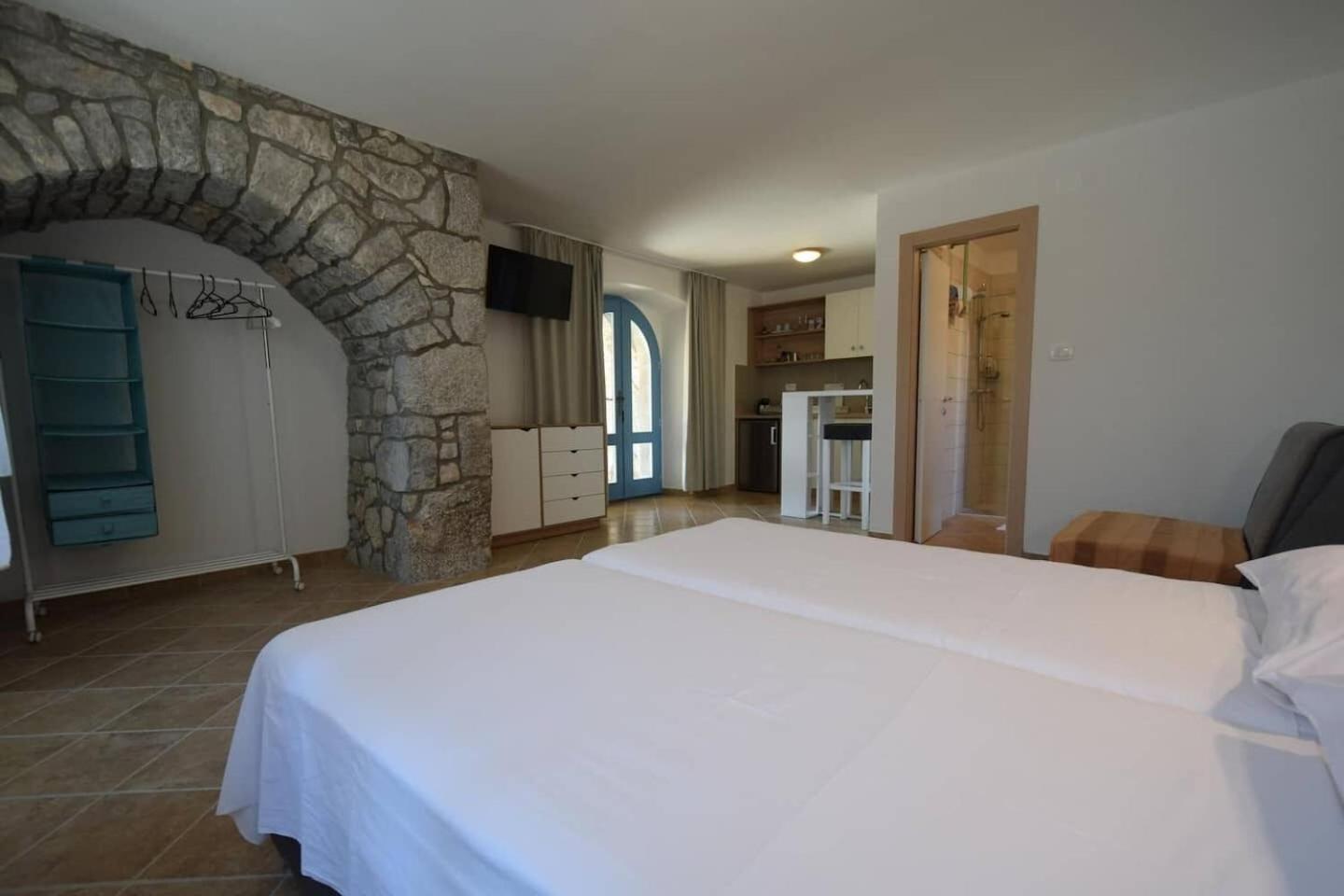 Apartments Insula Insule - Rustic & Peaceful Skrbčići Dış mekan fotoğraf